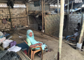 Massive Fire Destroys Hundreds of Rohingya Shelters in Kutupalong, Rebuilding Efforts Underway