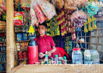 A Rohingya Boy’s Daily Struggle: Selling in a Small Shop Instead of Studying
