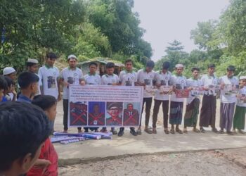 ARSA Exploiting Rohingya Children for Propaganda in Refugee Camps