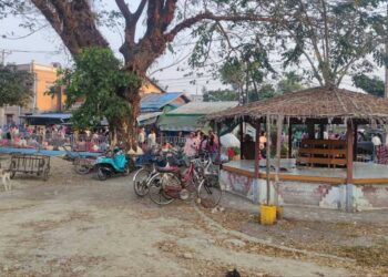 (ဓာတ်ပုံ - စစ်တွေမြို့တွင်းနေရာတချို့ကို မတ်လ ၁၉ ရက်နေ့ကတွေ့ရပုံ / ကိုသိန်းဝေ)