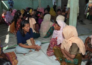 Empowering Training Programs Offered to Muslim Women (Photo News)