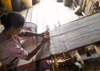 (ဓာတ်ပုံ - ပုဏ္ဏားကျွန်းမြို့နယ်၊အထက်မြတ်လှဲ့စစ်ဘေးရှောင်စခန်းက မြိုလူမျိုးတွေ / BNA)