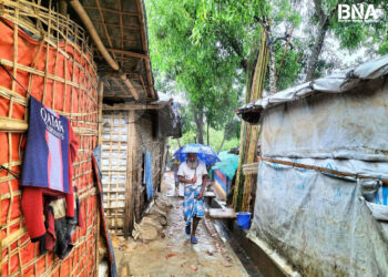 Landslides Wreak Havoc in Rohingya Camps After a Day of Rain; Thousands Affected, Homes Destroyed