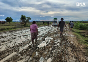 Arakan People’s Revolutionary Government Repairs Key Border Trade Road Damaged by Conflict and Rain