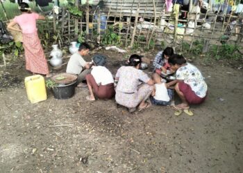 Over 40,000 War Refugees in Kyaukphru Township Desperately Seek Aid Amid Intensifying Conflict